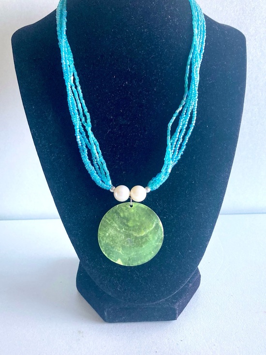 Jewelry - Blue seas Beaded Necklace with Green shell like Pendant